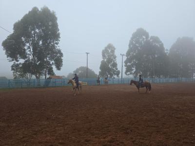 Curso de casqueamento em cavalos é realizado em Nova Laranjeiras